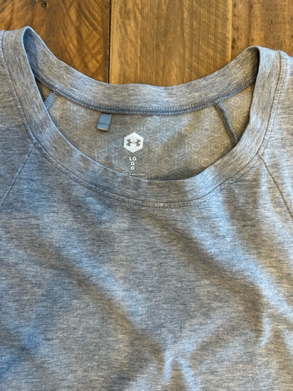 Under Armour Women’s Loose Fit Boxy Short Sleeve T Shirt
Great
Large - Picture 4 of 10